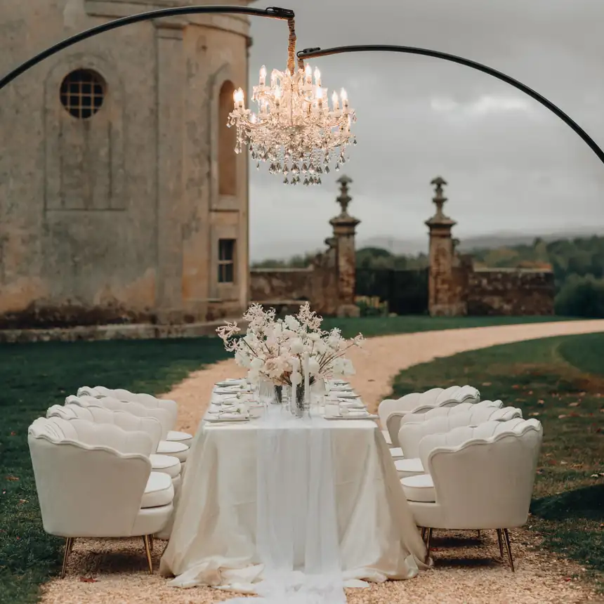 Editorial and brand photography with refined aesthetic